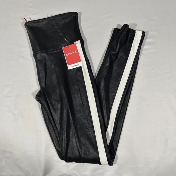 NWT $110‎ Spanx [ Small ] Side Stripe Faux Leather Leggings in Black/White - Picture 5 of 13